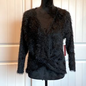 New! Women's Jennifer Lopez Long Sleeve Twist Top